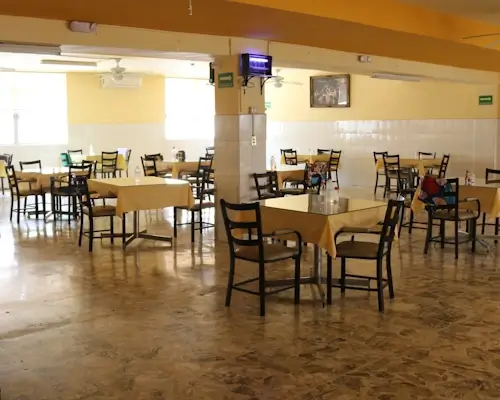 Salón del comedor del asilo
